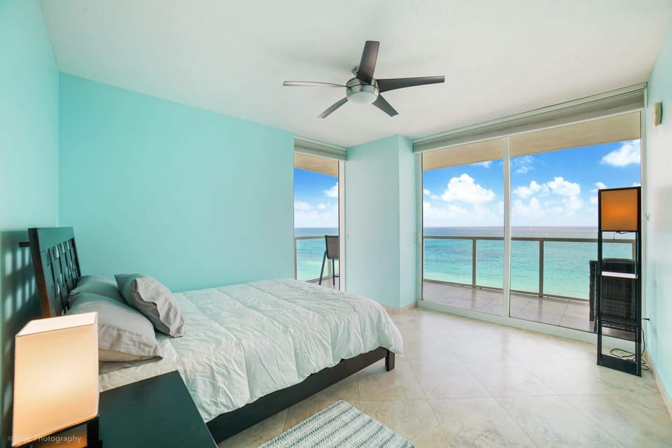 Condo, 2 Queen Beds, Balcony, Ocean View (Balcony on the Ocean) | 2 bedrooms, individually decorated, individually furnished