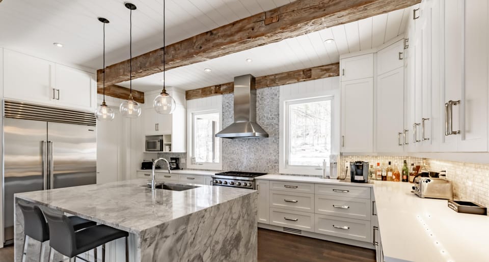 Kitchen &amp; Bar Seating