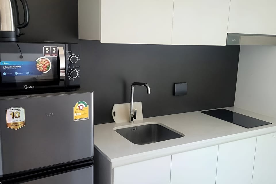 Comfort Condo | Private kitchen