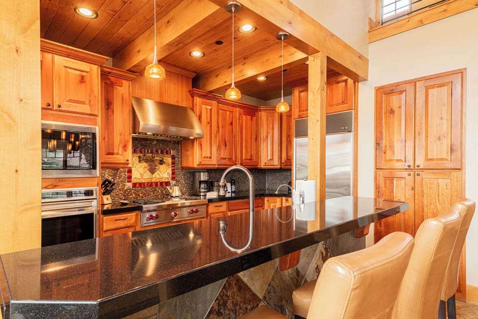 Fully Equipped Chef's Kitchen with Bar Seating