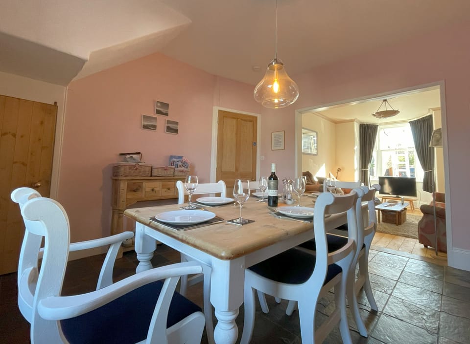 The kitchen is also tiled with the luxury of underfloor heating.