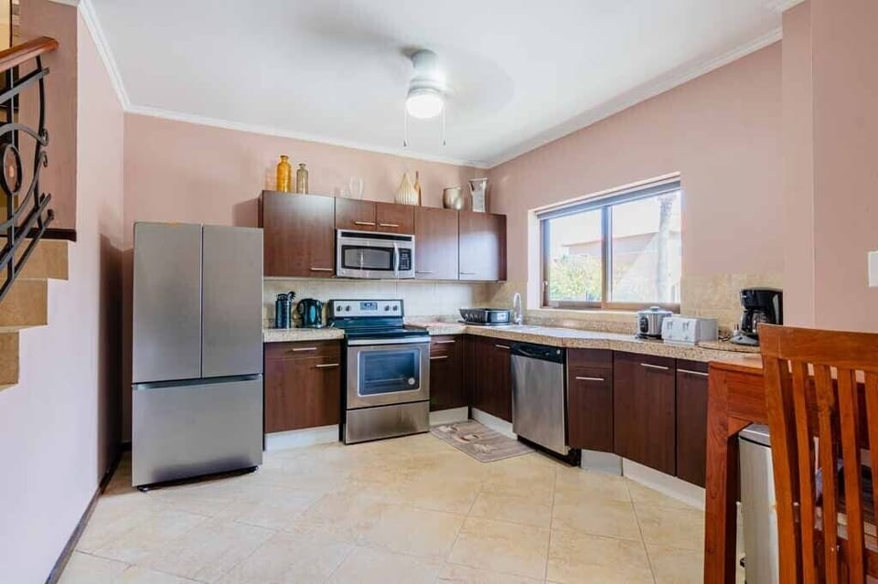 Charming  townhome in Gold Coast  Casa Orléa (570)