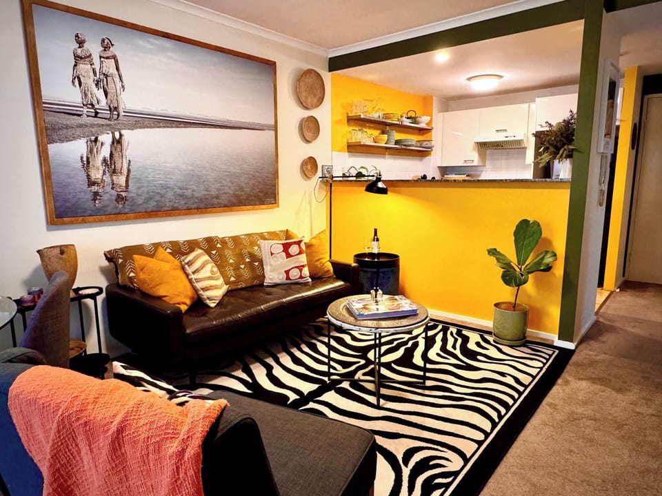 Lounge room with African inspired styling in the heart of Darlinghurst and walking distance to Sydney CBD