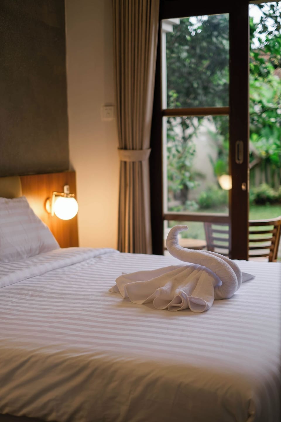 Deluxe Studio | Desk, free WiFi, bed sheets