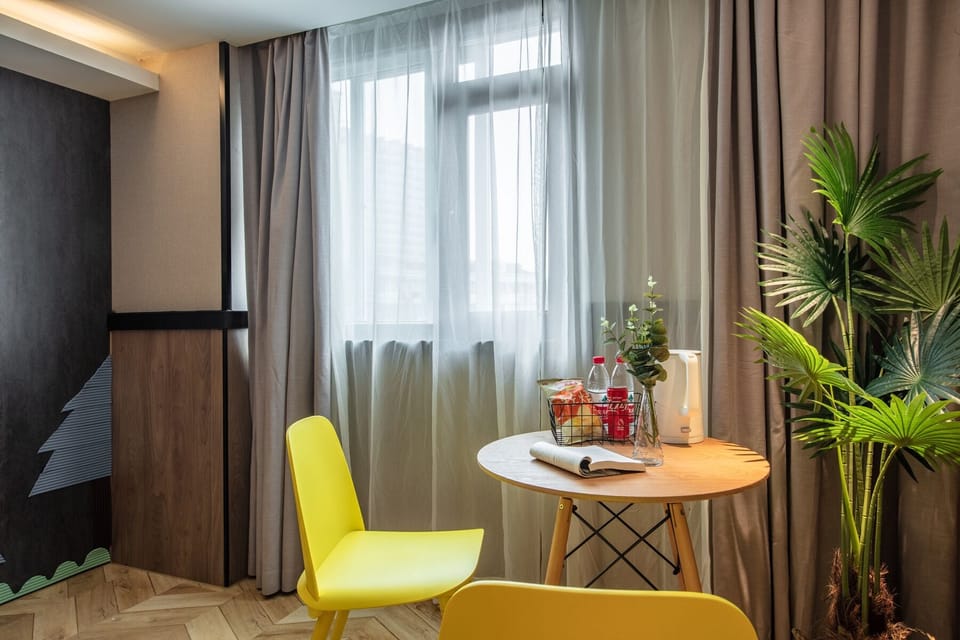 Family Twin Room | Free WiFi, bed sheets