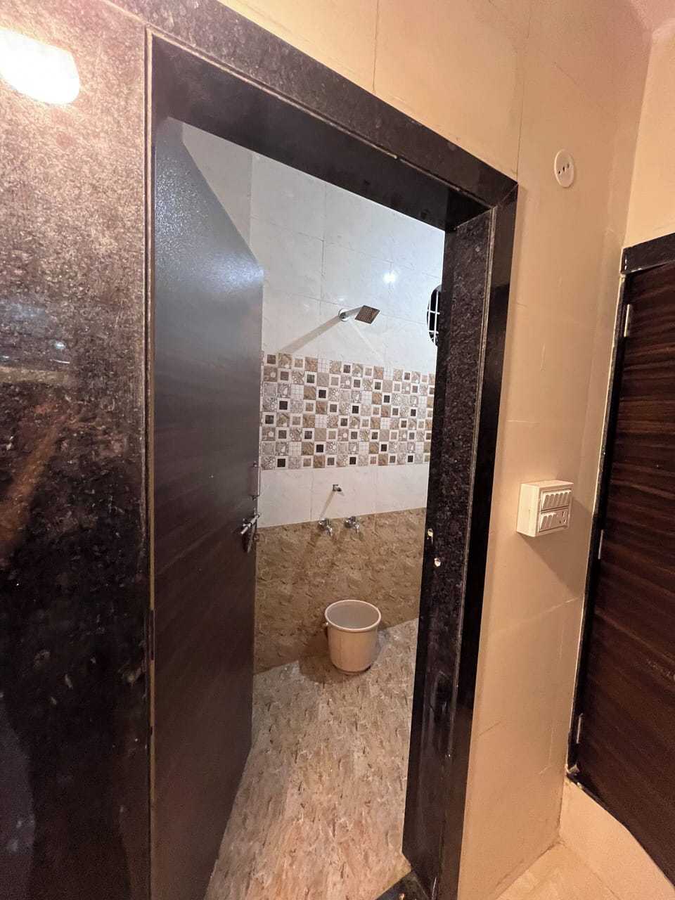 Deluxe Shared Dormitory | Bathroom | Free toiletries, soap, toilet paper