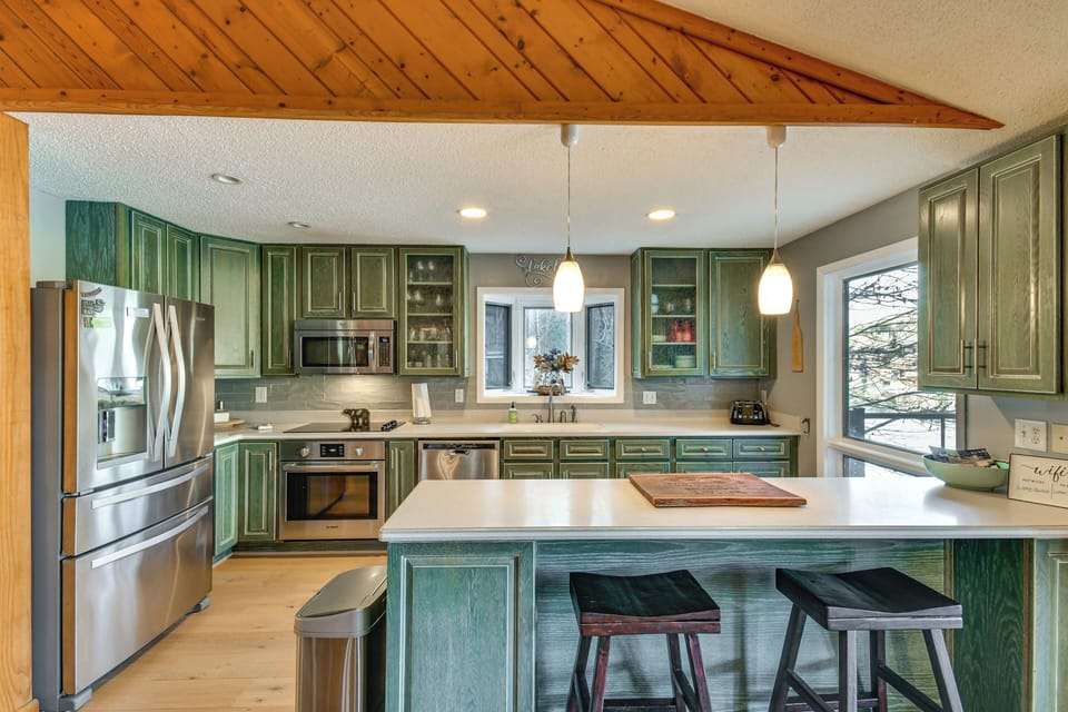 House (3 Bedrooms) | Interior