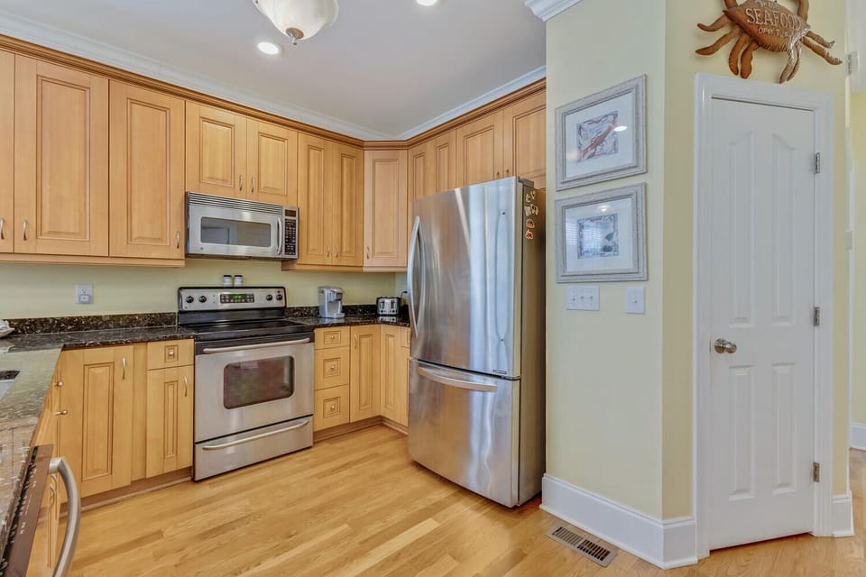 Kitchen (2nd Floor)