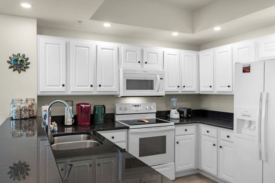 Kitchen has all you need