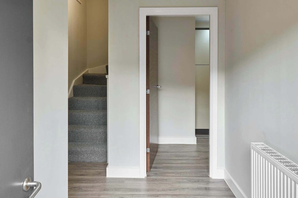 Chic Townhouse by the Docks, Liverpool - Host & Stay