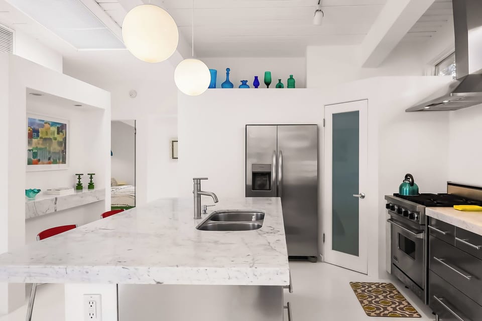 K0033 Kitchen Counter