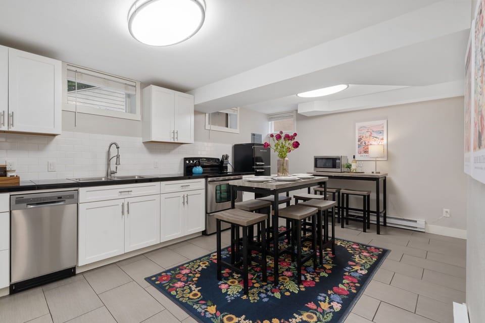 Kitchen and Dining Area | Fully-equipped for your stay!