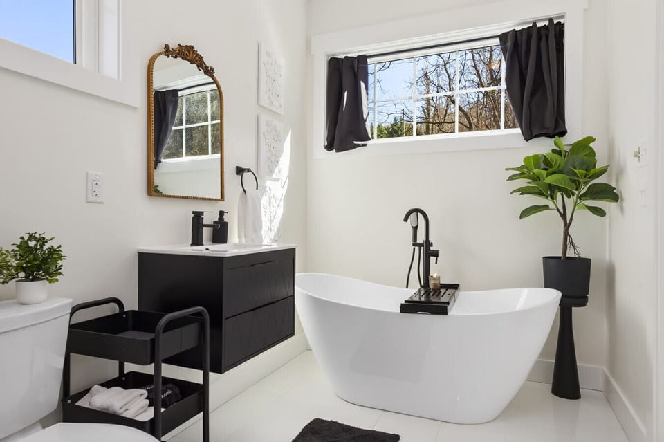 Grab your favorite drink and watch your favorite movie or read your favorite book while relaxing in the soaking tub