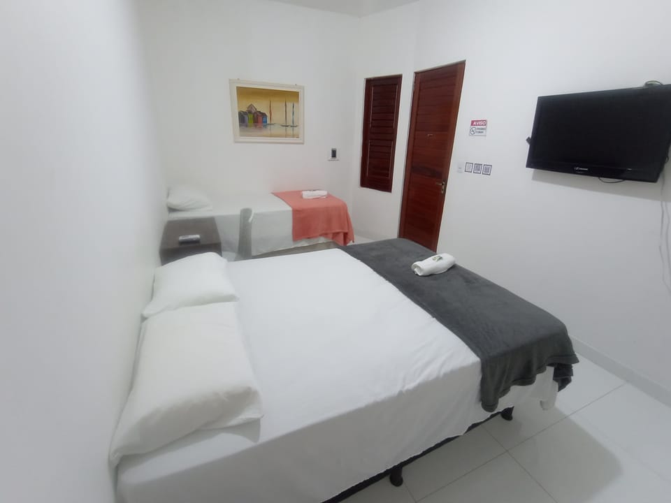 Deluxe Double or Twin Room | Minibar, desk, laptop workspace, free WiFi