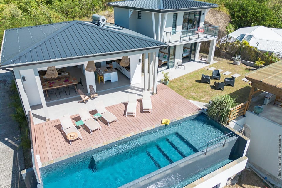 Vue aérienne piscine
