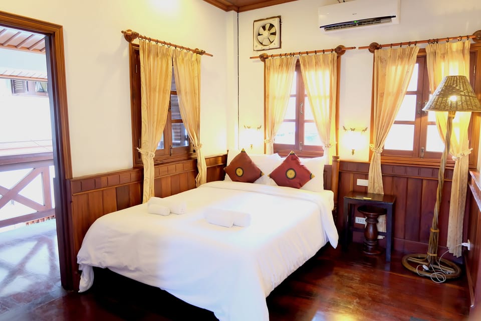 Standard Double Room | Desk, free WiFi, bed sheets