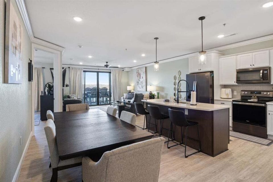 Modern and chic, the kitchen is a culinary dream, fitted with state-of-the-art appliances and sleek countertops.