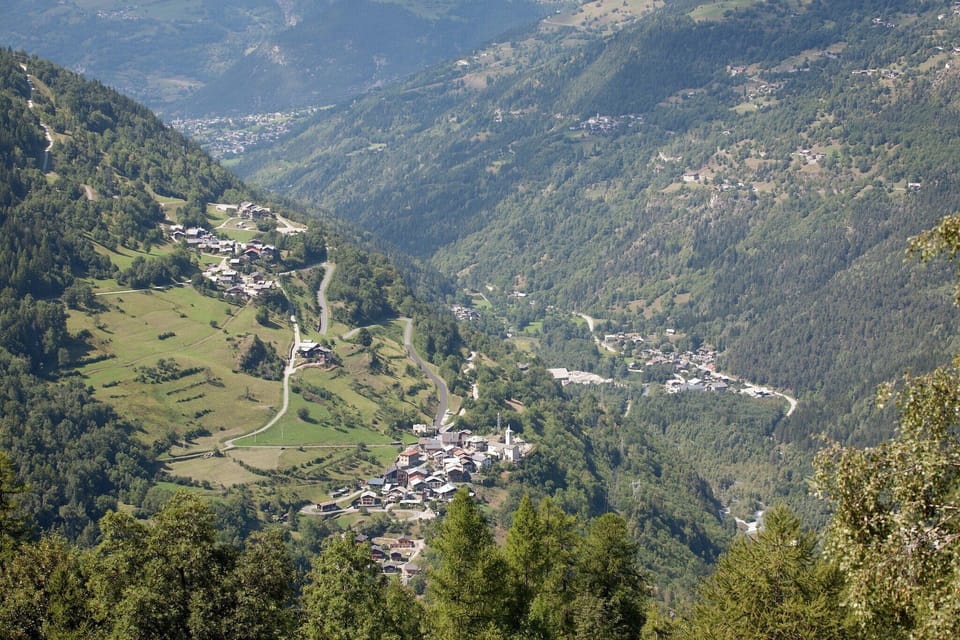 Surroundings [summer] (1-5 km)