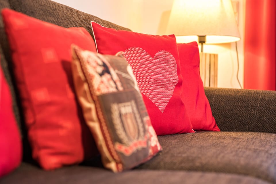 Panoramic Apartment, 2 Bedrooms (Incl. 163 EUR cleaning fee) | Living area | 55-inch flat-screen TV with satellite channels, TV, offices