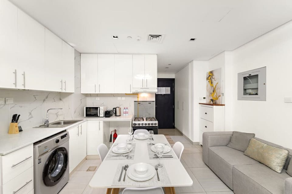 Kitchen: Modern design with sleek appliances, perfect for culinary adventures in Dubai!