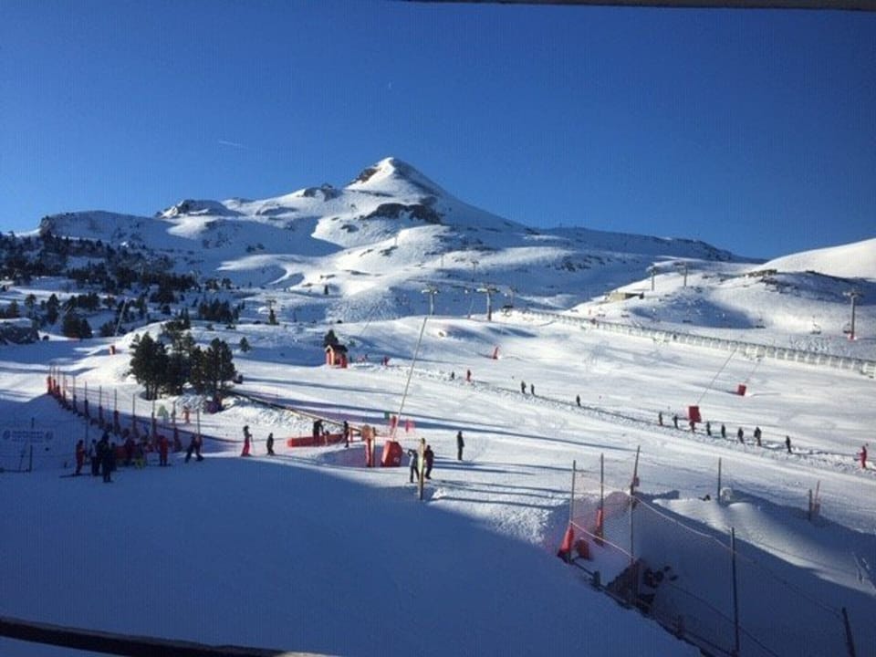 Snow and ski sports