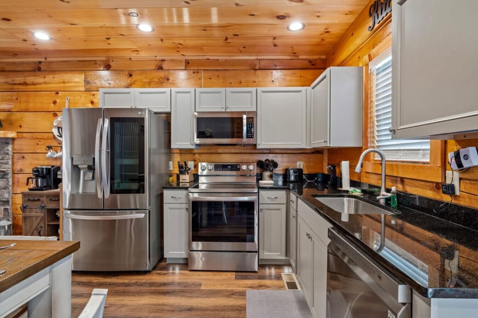 A modern kitchen for cooking up love-filled meals