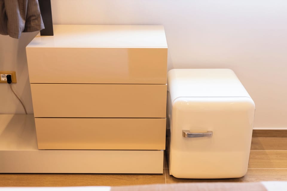 Basic Double Room | In-room safe, desk, laptop workspace, soundproofing