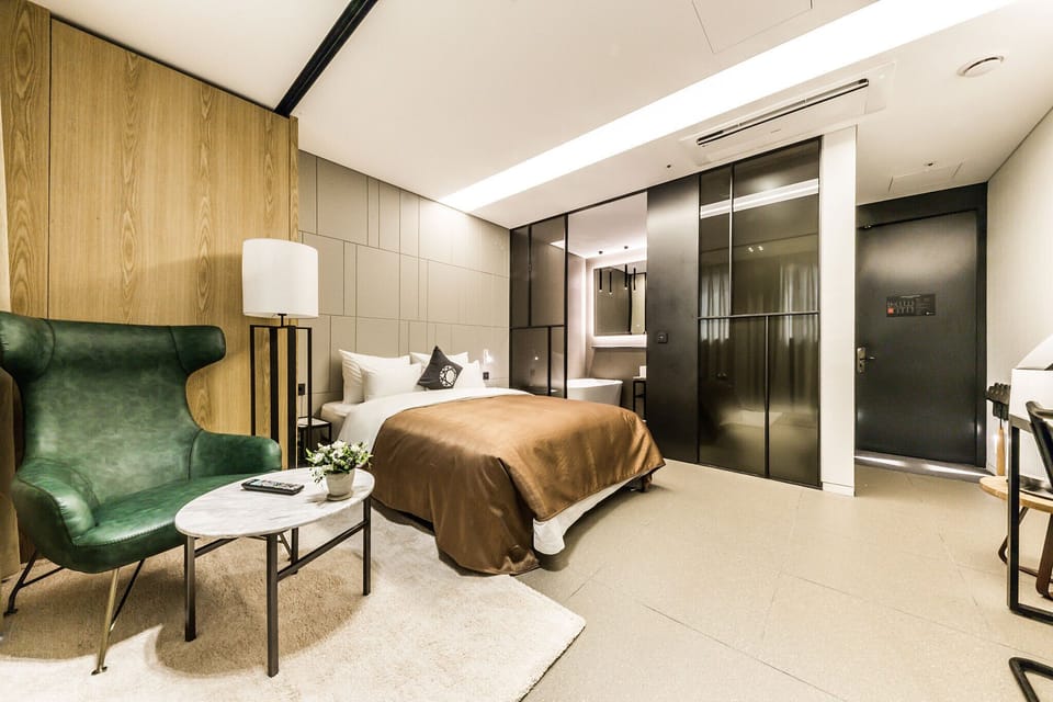 Premium Double Room, City View | Desk, laptop workspace, free WiFi