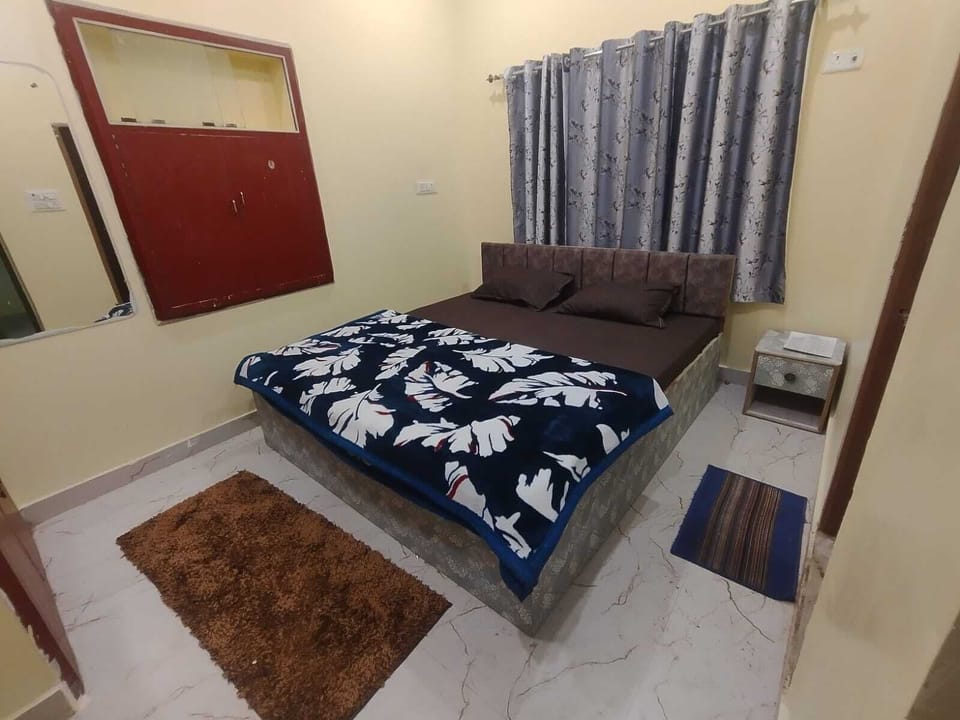 Standard Room | Free WiFi