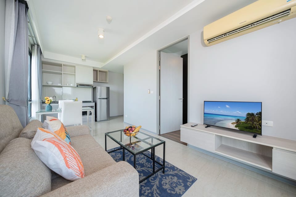 Design Condo, Balcony, Garden View | Living area