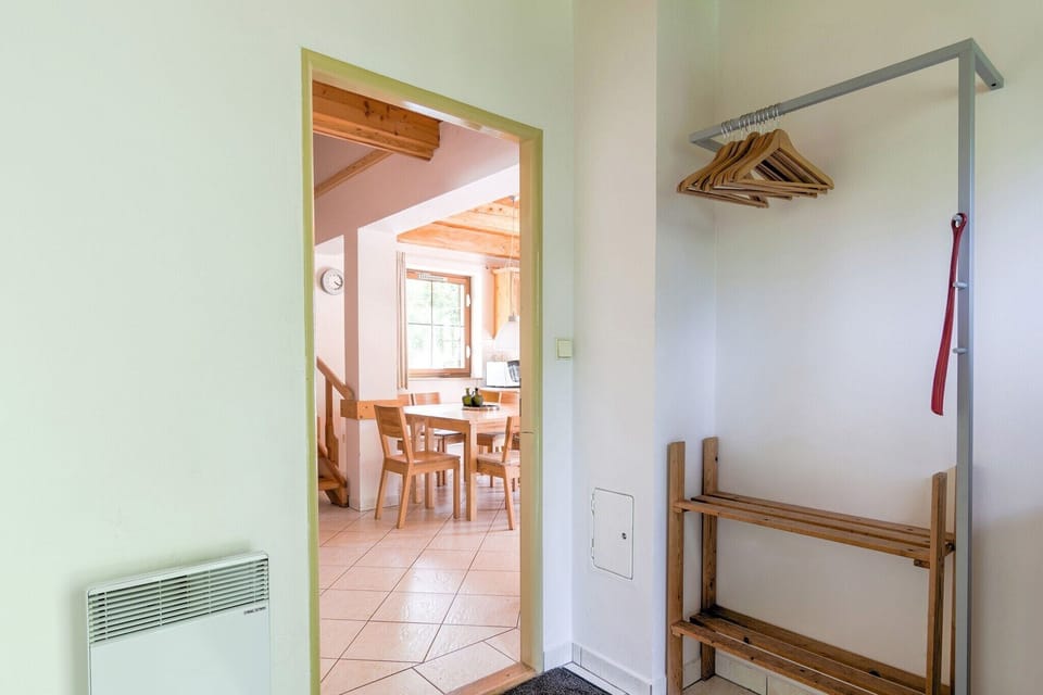 Entrance / Reception