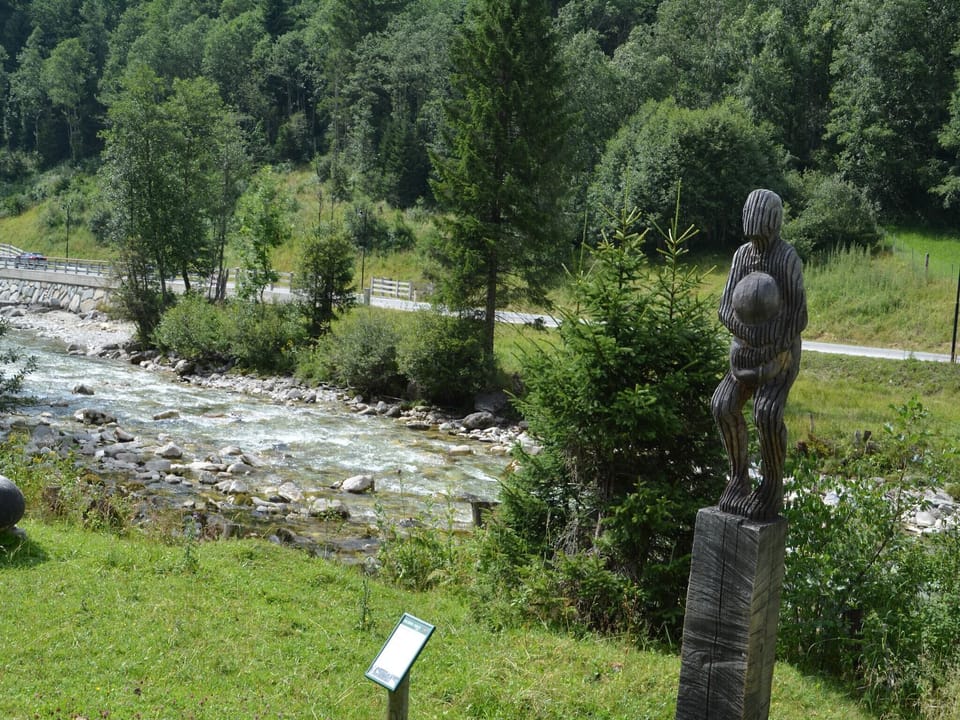 Surroundings [summer] (1-5 km)