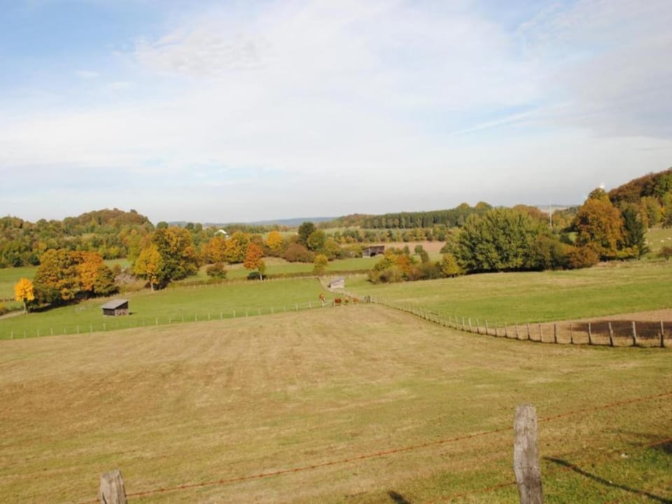 Surroundings [summer] (1-5 km)