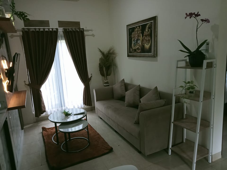 Comfort Villa | Living room | Flat-screen TV