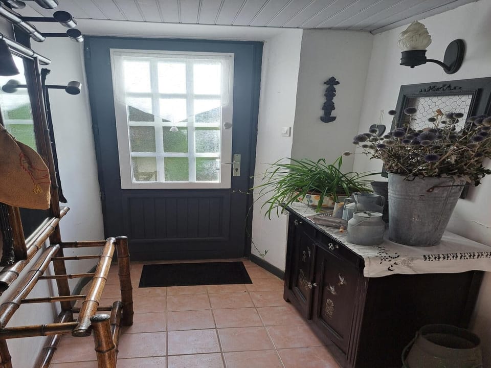 Entrance / Reception