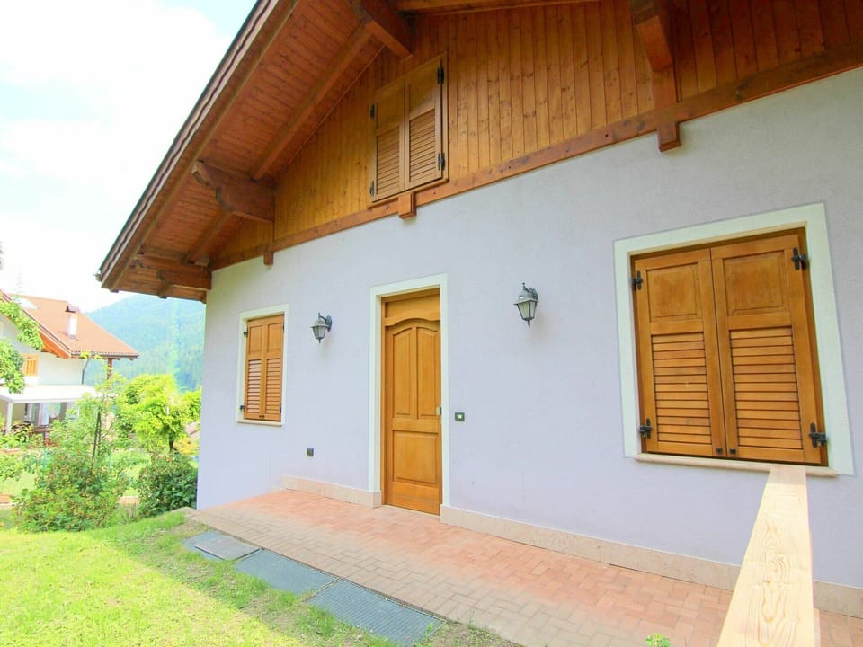 Holiday Home Exterior [summer]