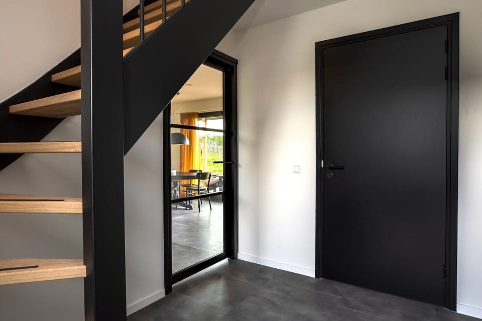 Entrance / Reception