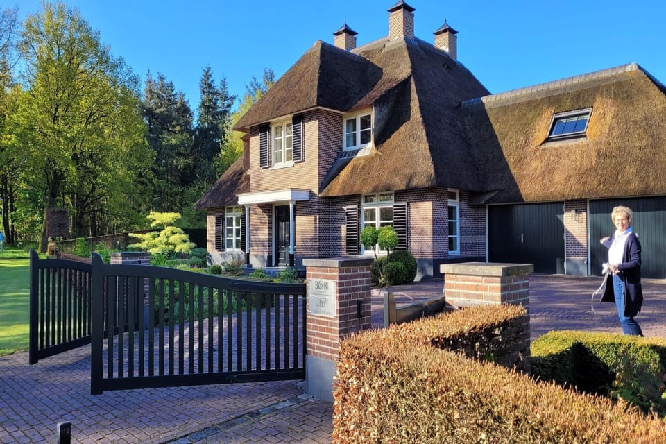 Holiday Home Exterior [summer]