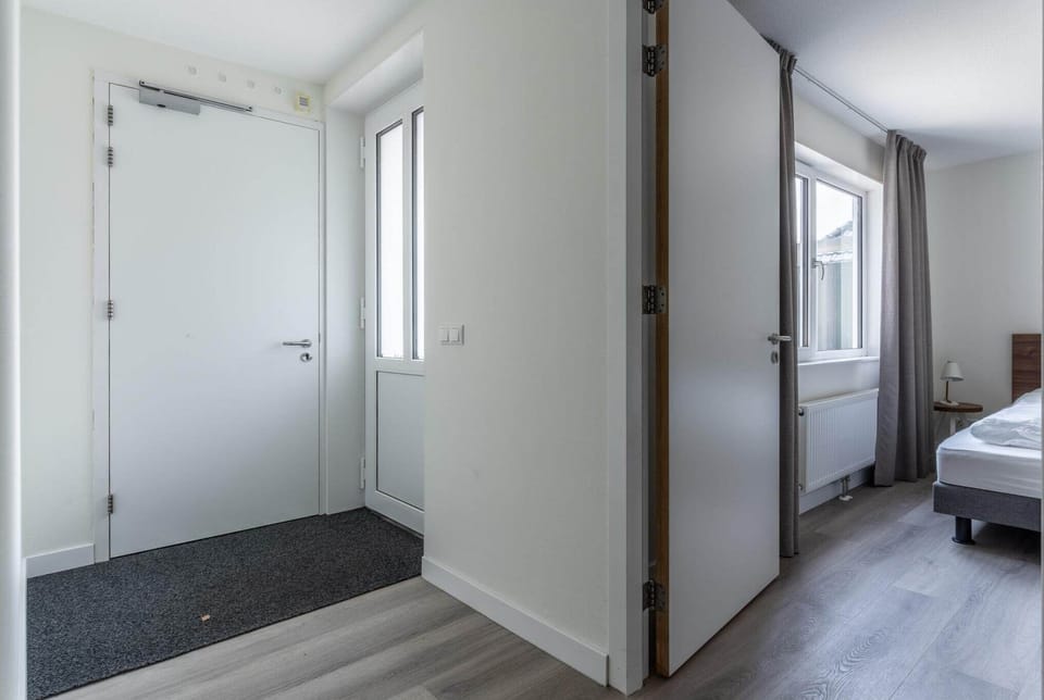 Entrance / Reception
