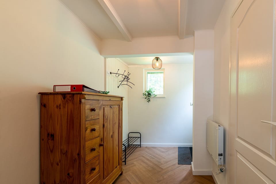 Entrance / Reception