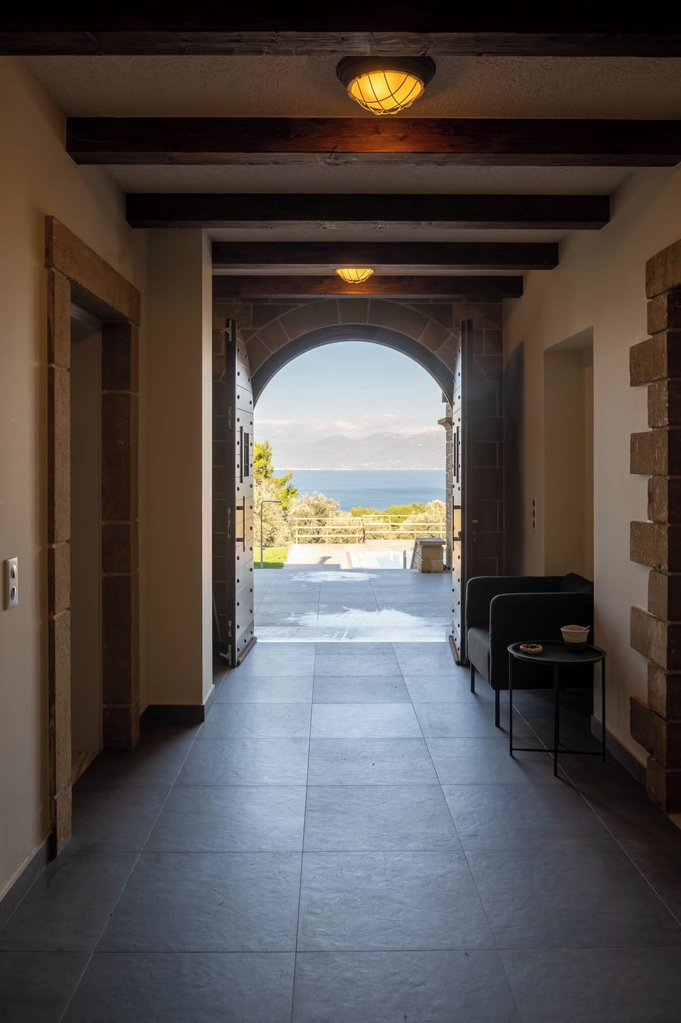 entrance of the bedrooms