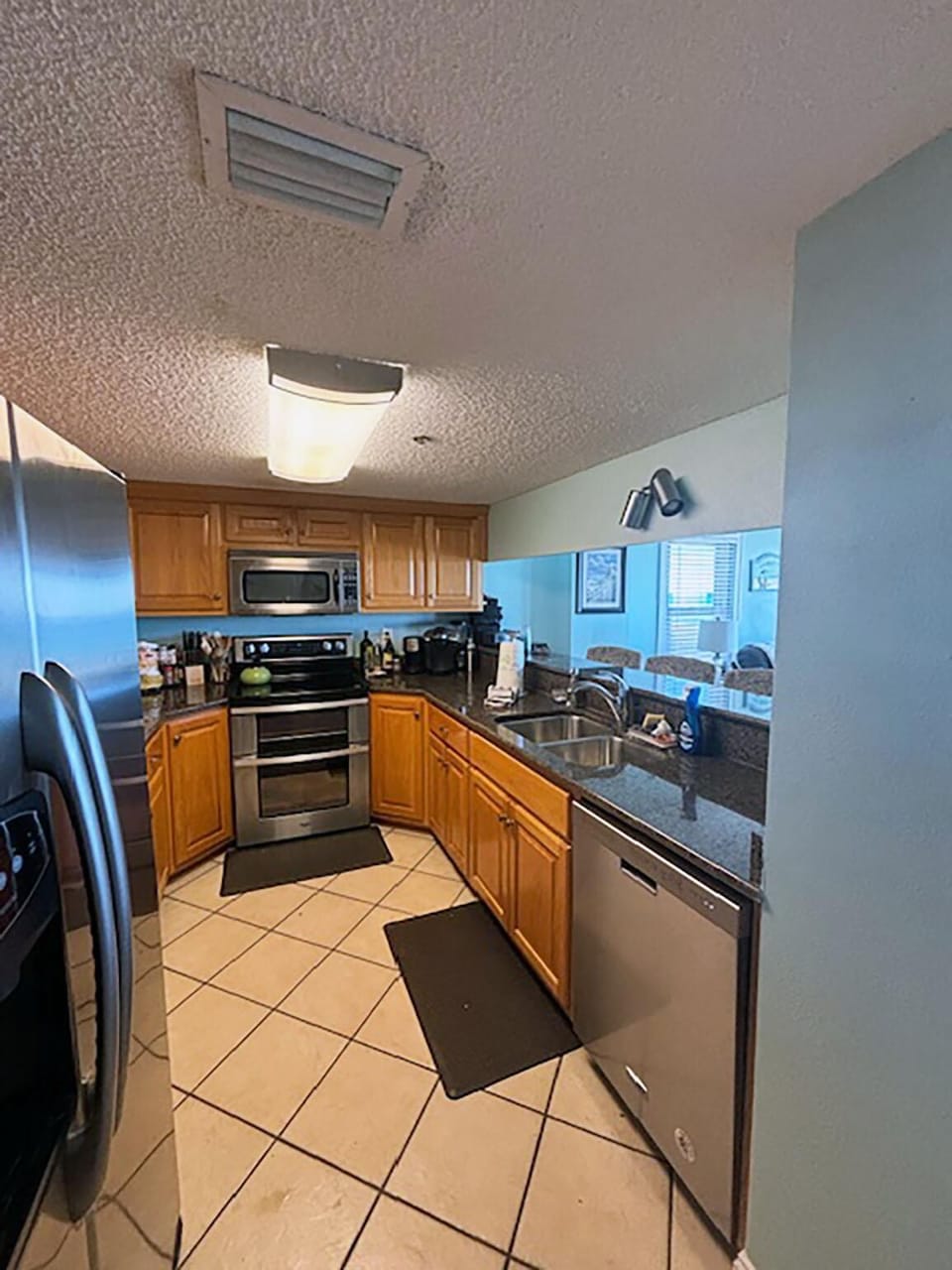Condo, Multiple Beds (Ocean Breeze East 201) | Private kitchen | Oven, toaster