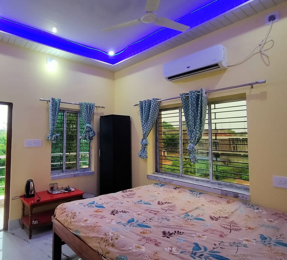Superior Double Room, Balcony, Garden View | Hypo-allergenic bedding, free WiFi, bed sheets