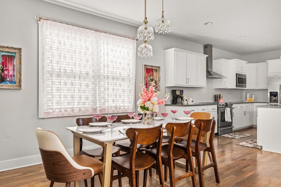 Gather, snack & pre-game in the fully stocked kitchen and dining space with your best girls!