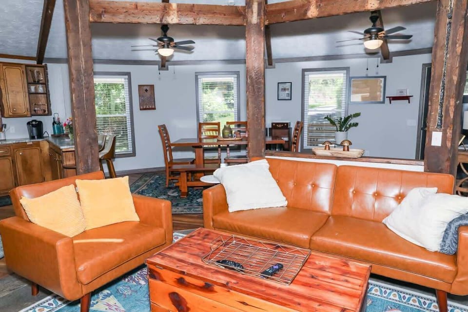 It's all in the middle.....  Living Room