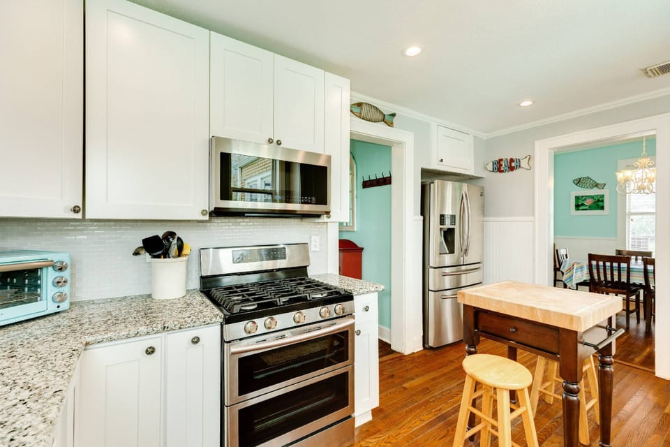 Dishware and cooking utensils included