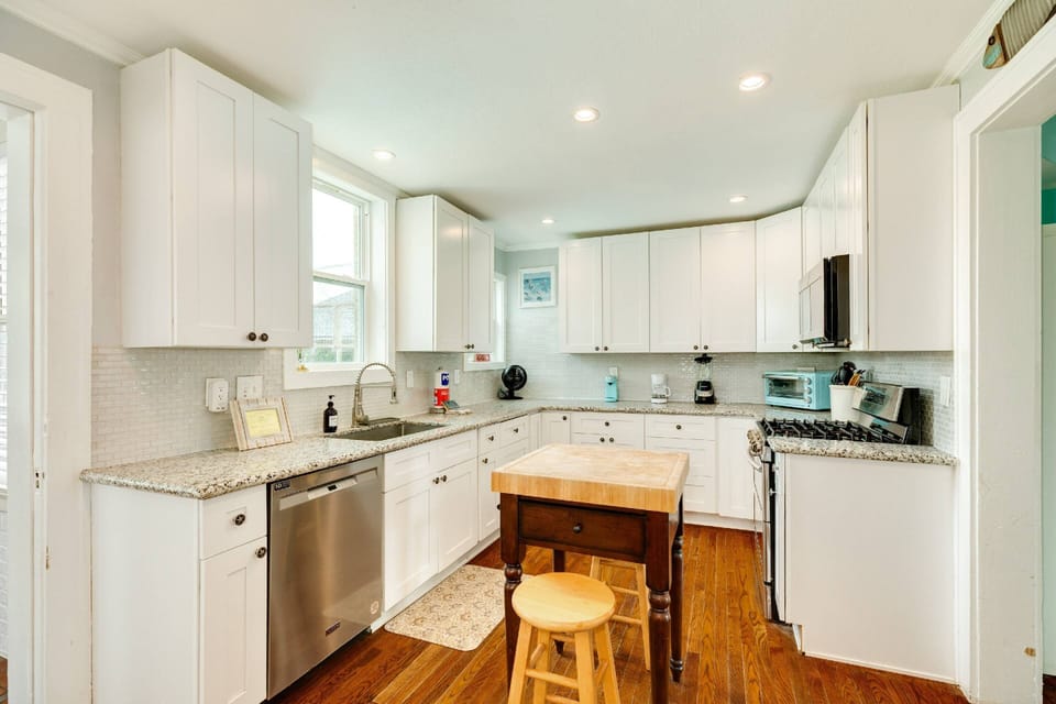 Fully stocked kitchen