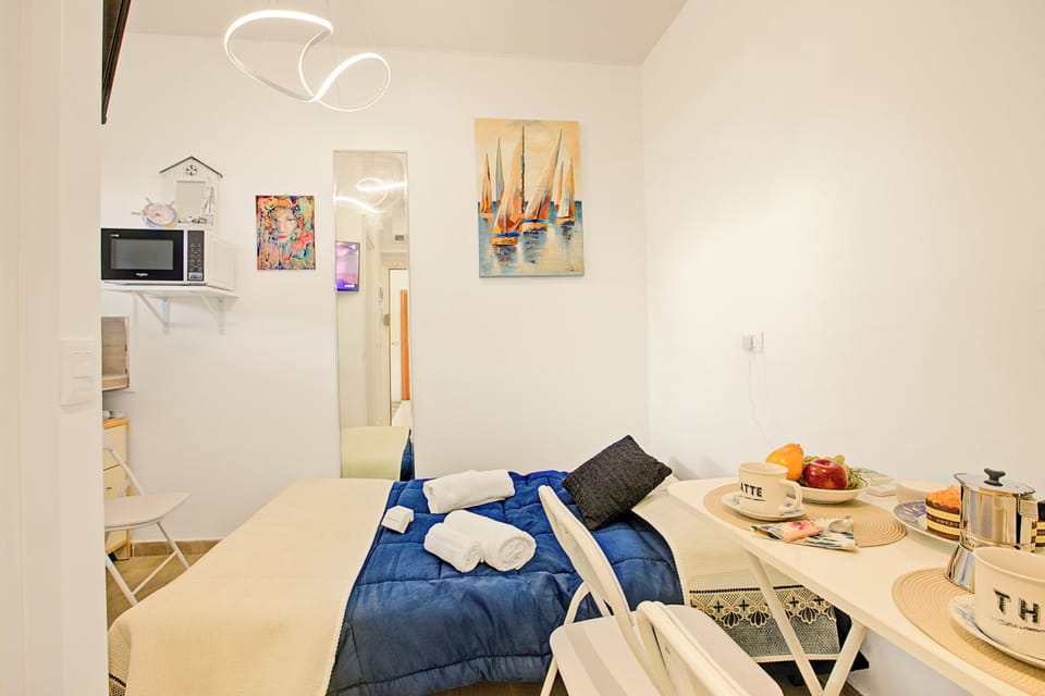 Family Studio (Jolie Sur La Mer - Petit Studio) | Dining