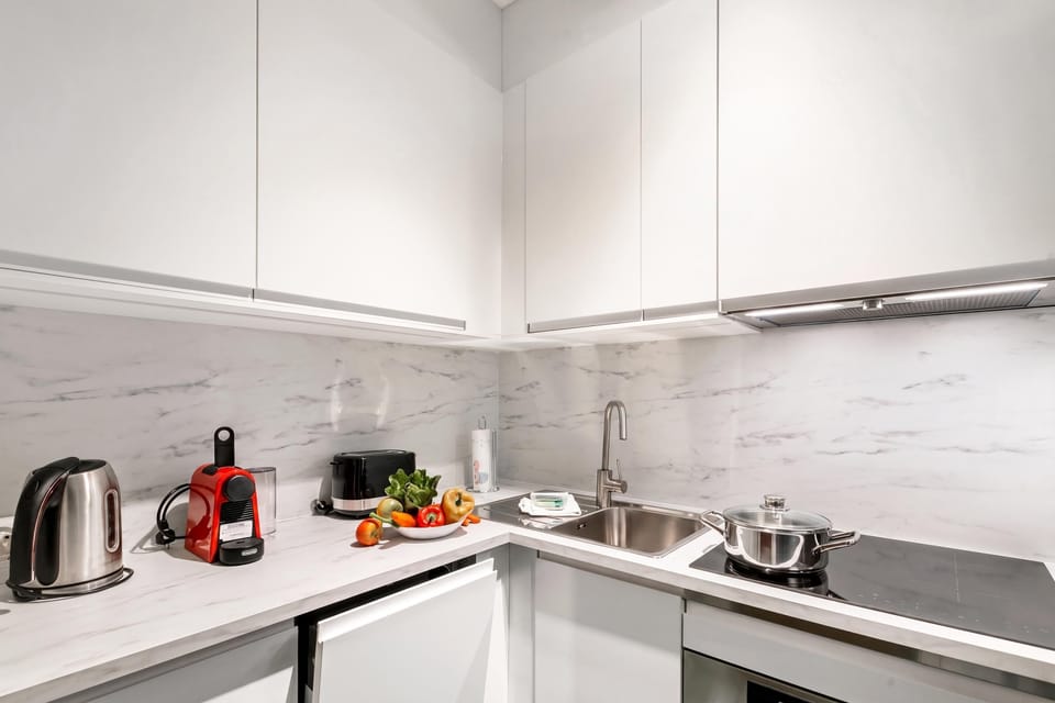 Standard Studio, Balcony, Mountain View (La Perla Sul Lago - Studio with) | Private kitchen