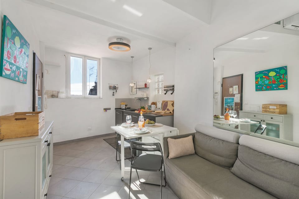 Standard Apartment, 1 Bedroom, Terrace (Un Terrazzo Nella Pigna) | Interior
